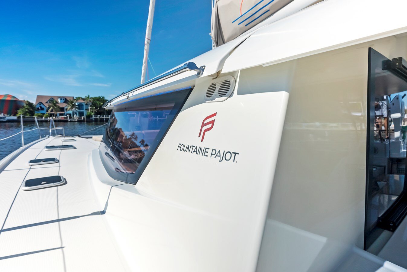 2018-fountaine-pajot-50-a114e9