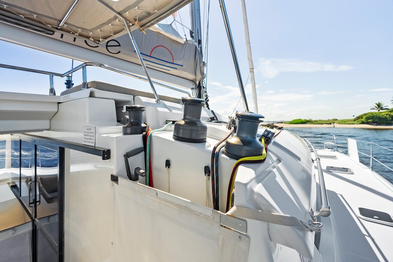 2018-fountaine-pajot-50-a114e9