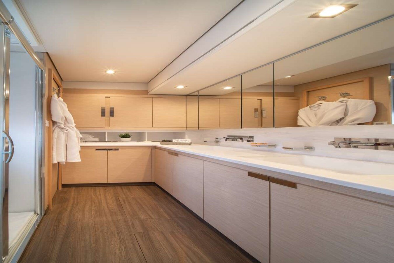 2018 FOUNTAINE PAJOT 67'