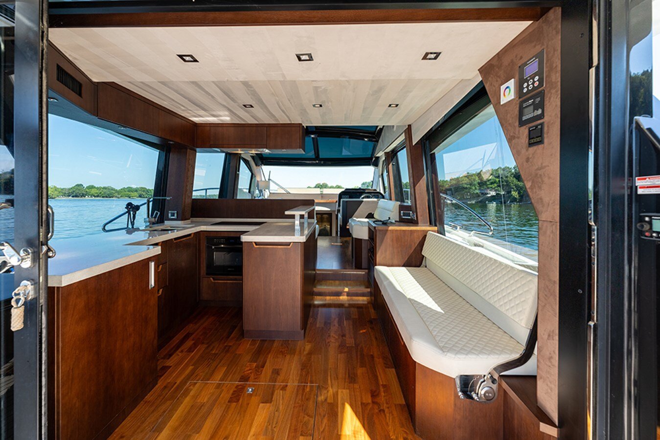 2018-galeon-51-85246e