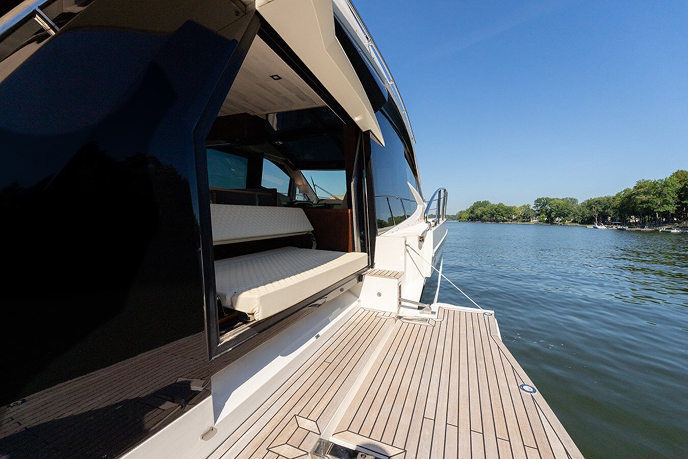 2018-galeon-51-85246e