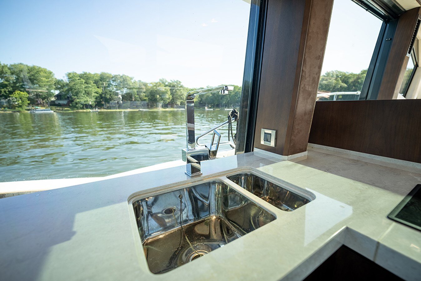 2018-galeon-yachts-51-9150bd