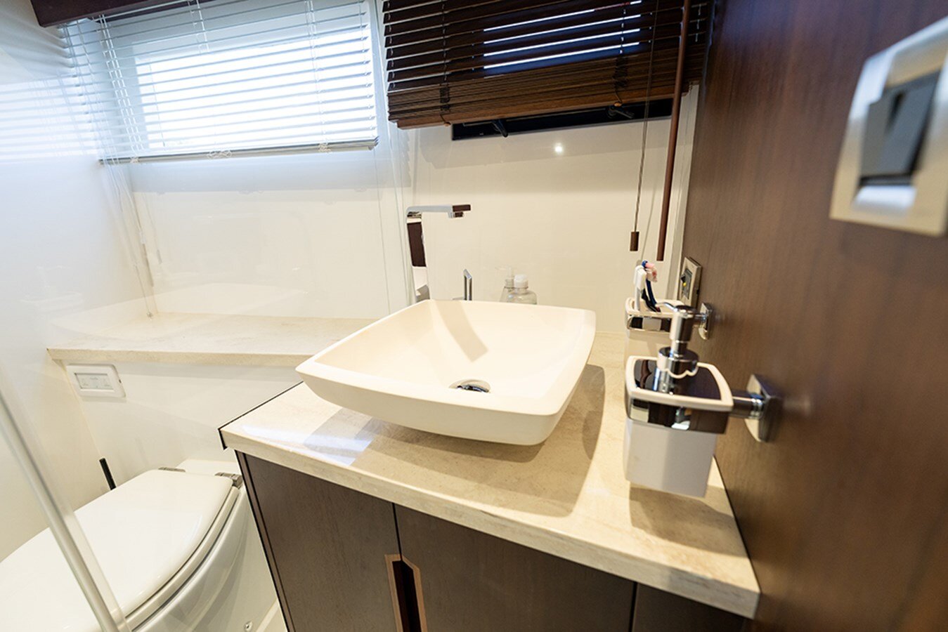 2018-galeon-yachts-51-9150bd