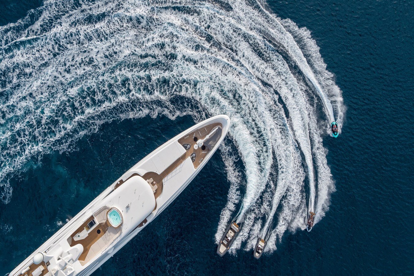 2018 GOLDEN YACHTS 183' 9