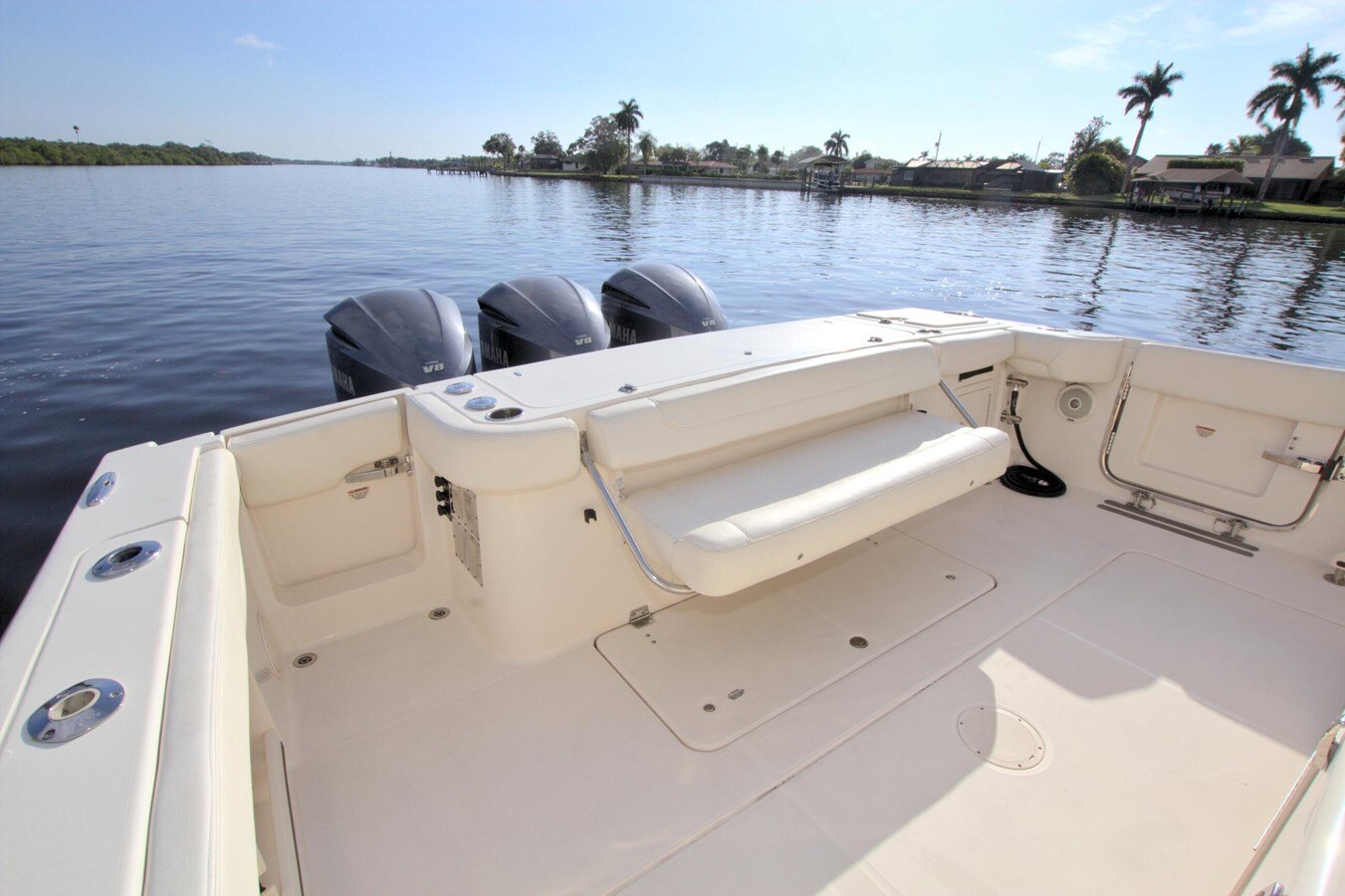 2018-grady-white-37-6a6ec2