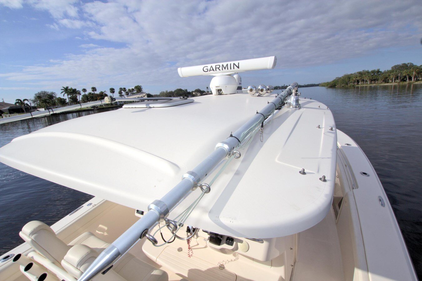 2018-grady-white-37-6a6ec2