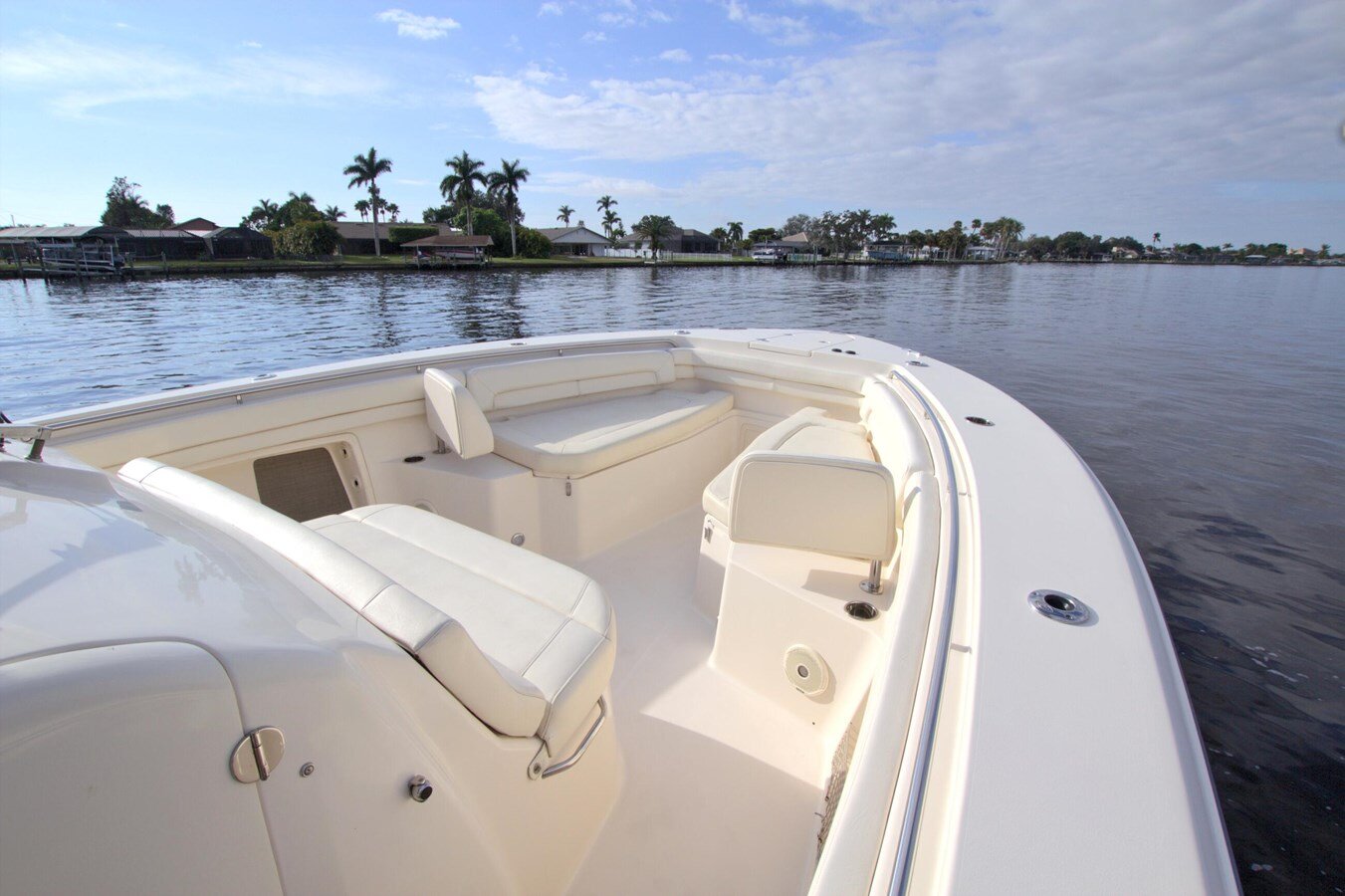 2018-grady-white-37-6a6ec2