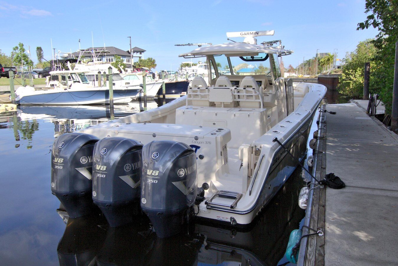 2018-grady-white-37-6a6ec2