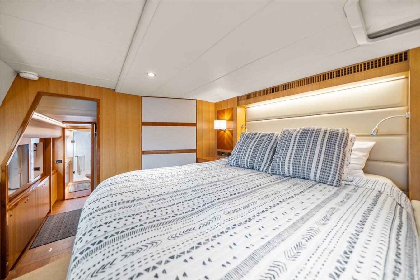 2018-horizon-yacht-52-51d4db