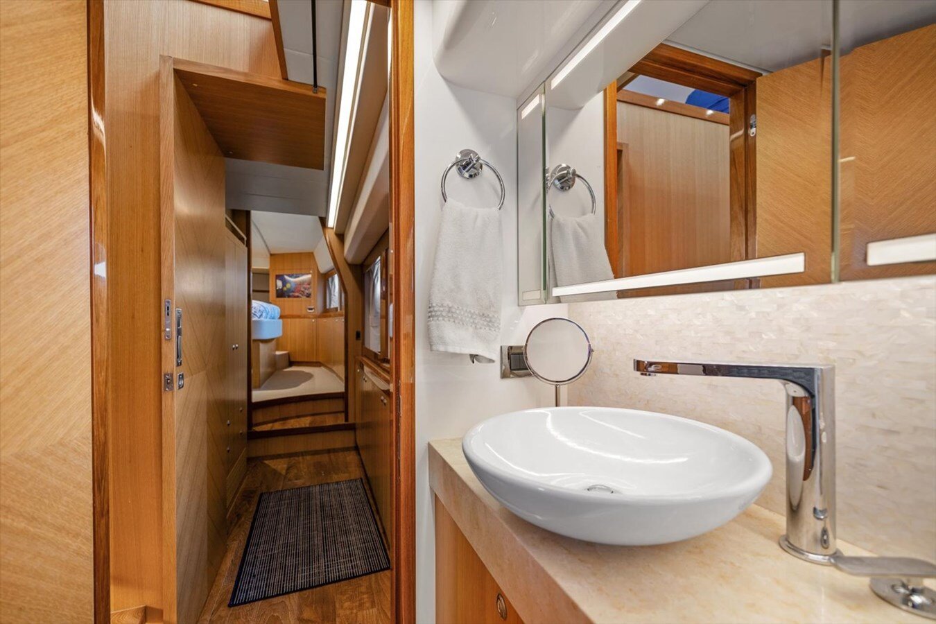 2018-horizon-yacht-52-51d4db