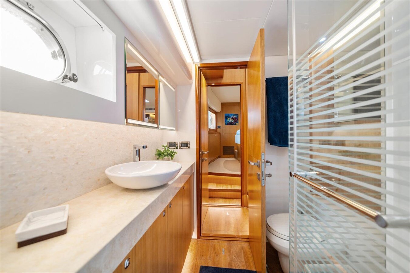 2018-horizon-yacht-52-51d4db