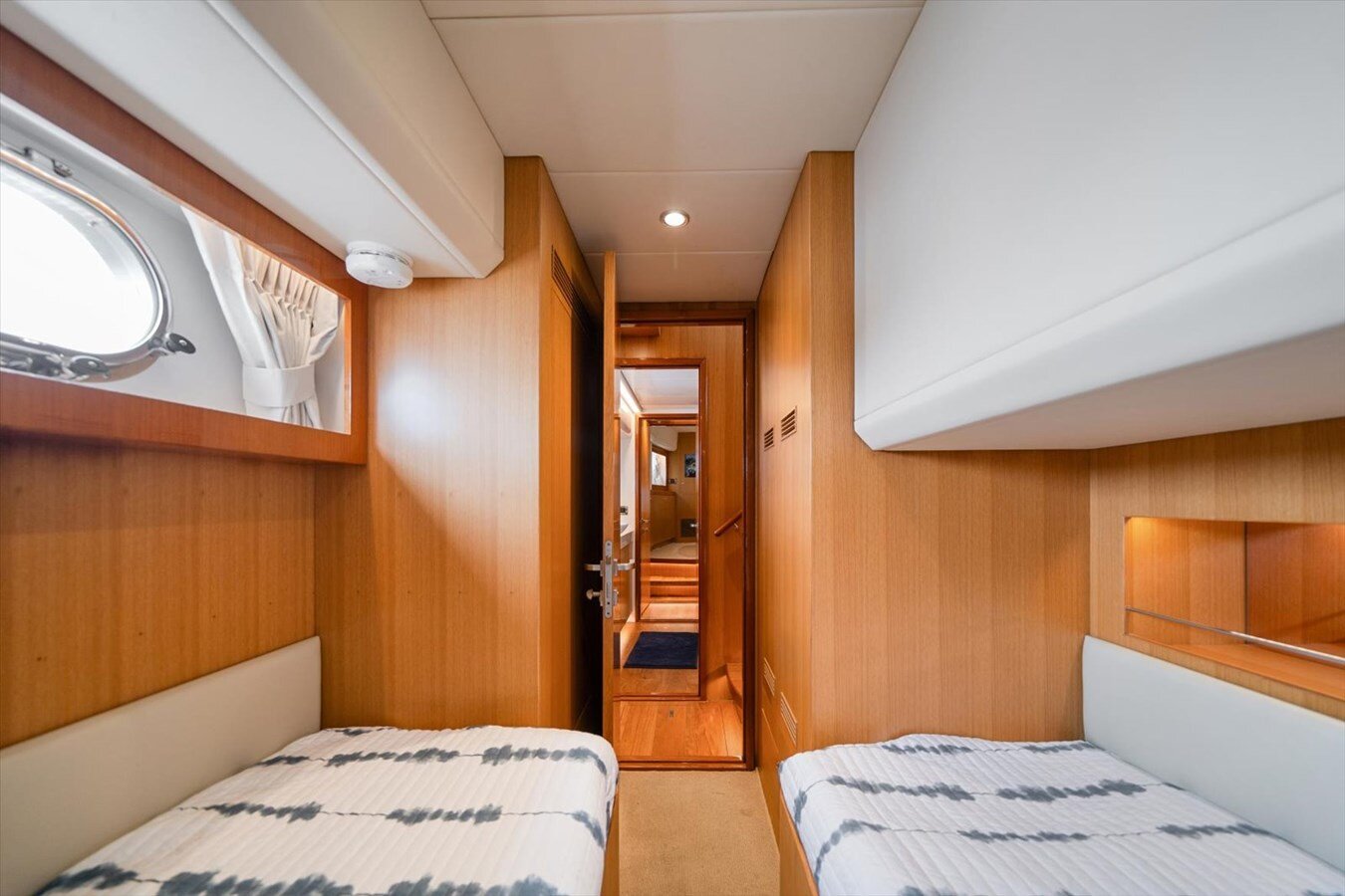 2018-horizon-yacht-52-51d4db