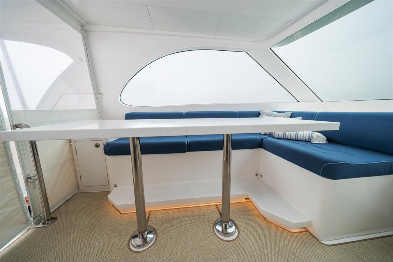 2018-horizon-yacht-52-51d4db