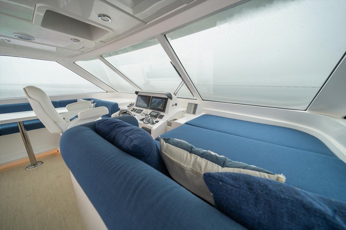 2018-horizon-yacht-52-51d4db