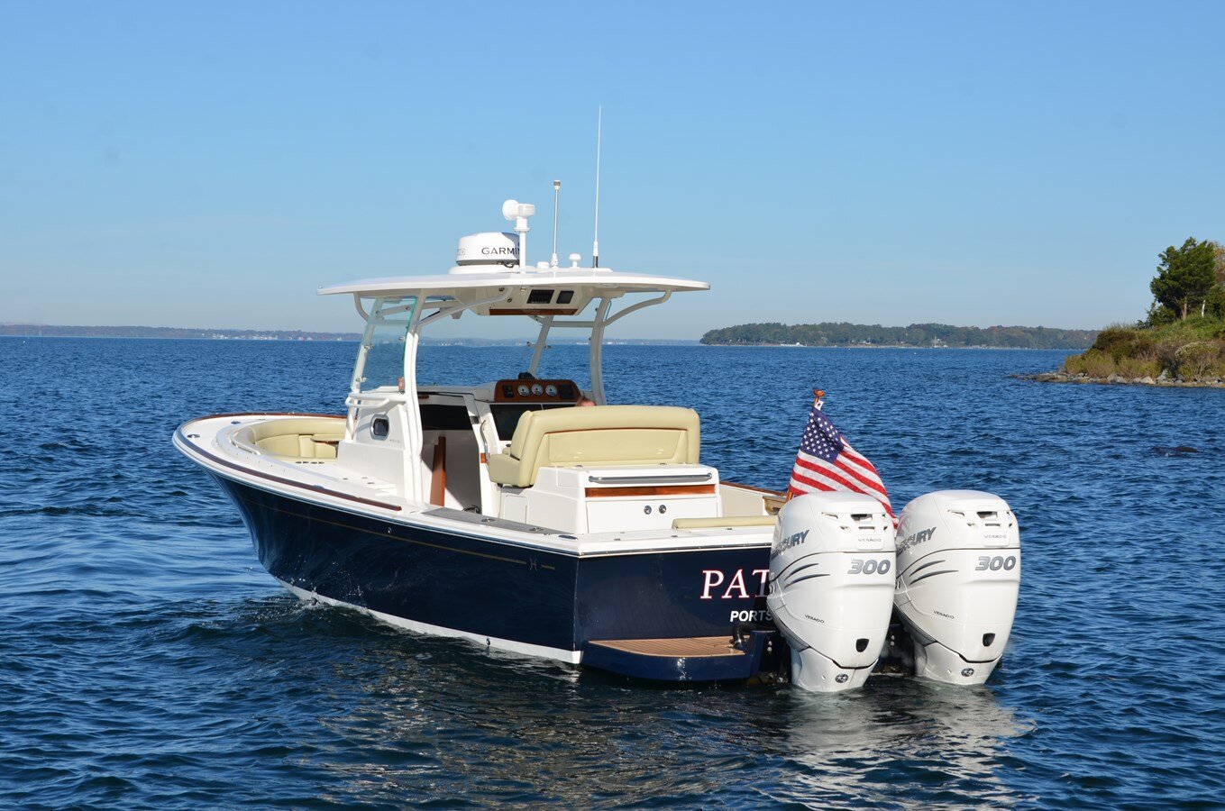 2018-hunt-yachts-32-1-0c843d