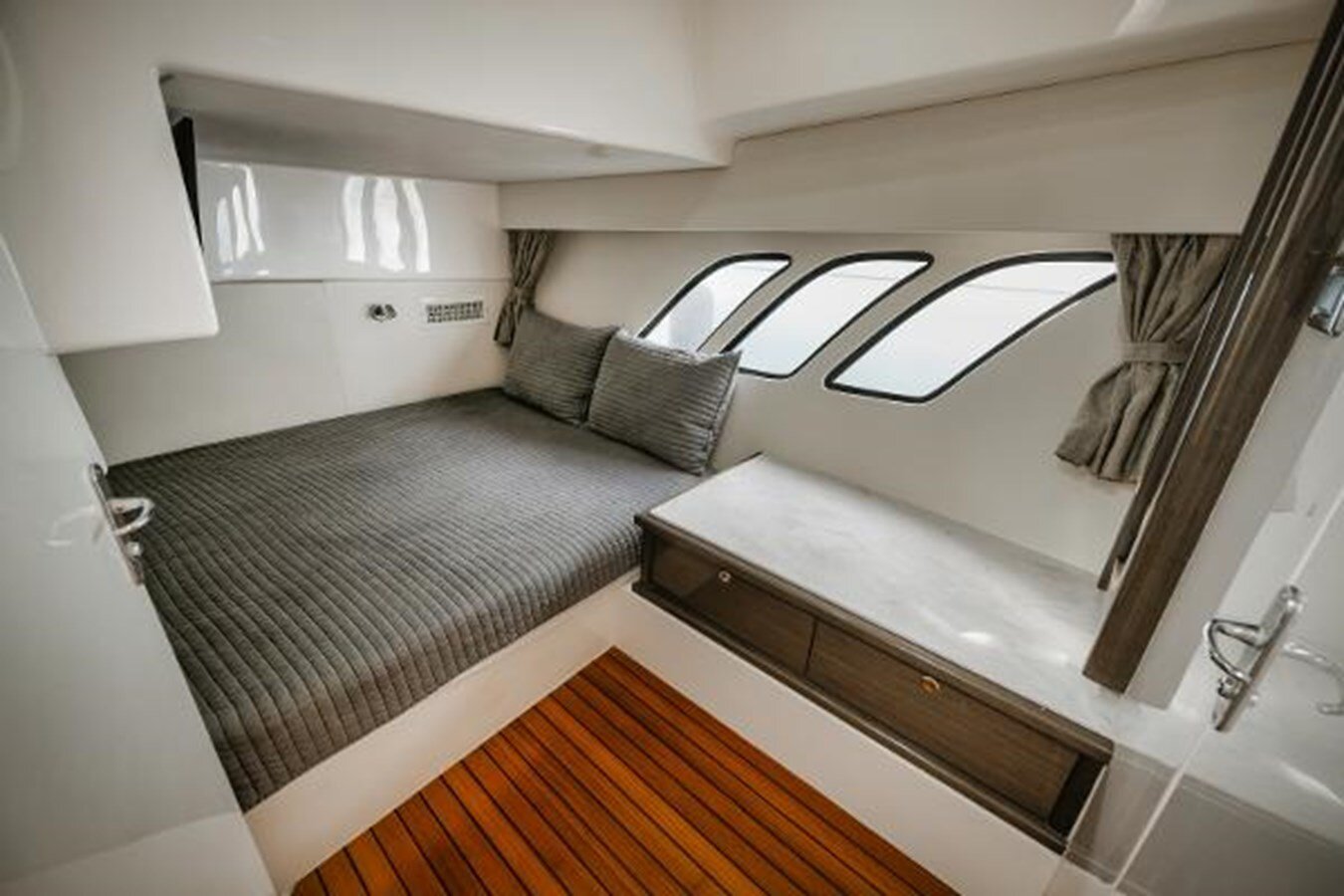 2018-intrepid-47-6-b28c18