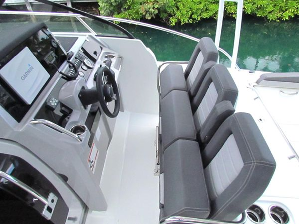 2018-jeanneau-33-403775