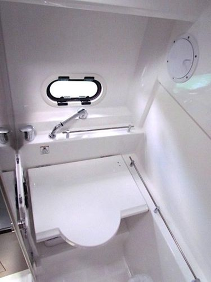 2018-jeanneau-33-403775