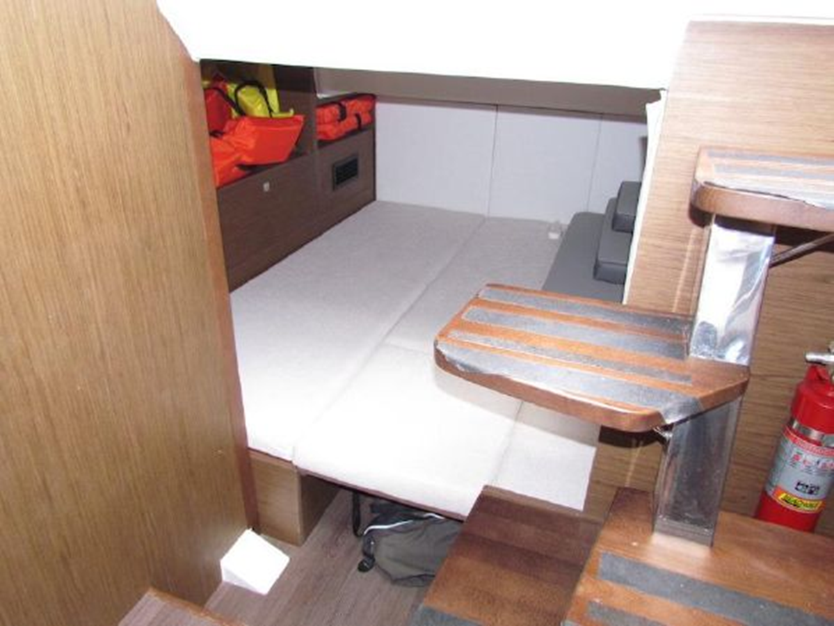 2018-jeanneau-33-403775