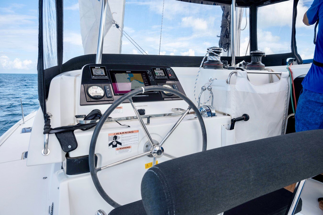 2018-lagoon-42-1-f1a011