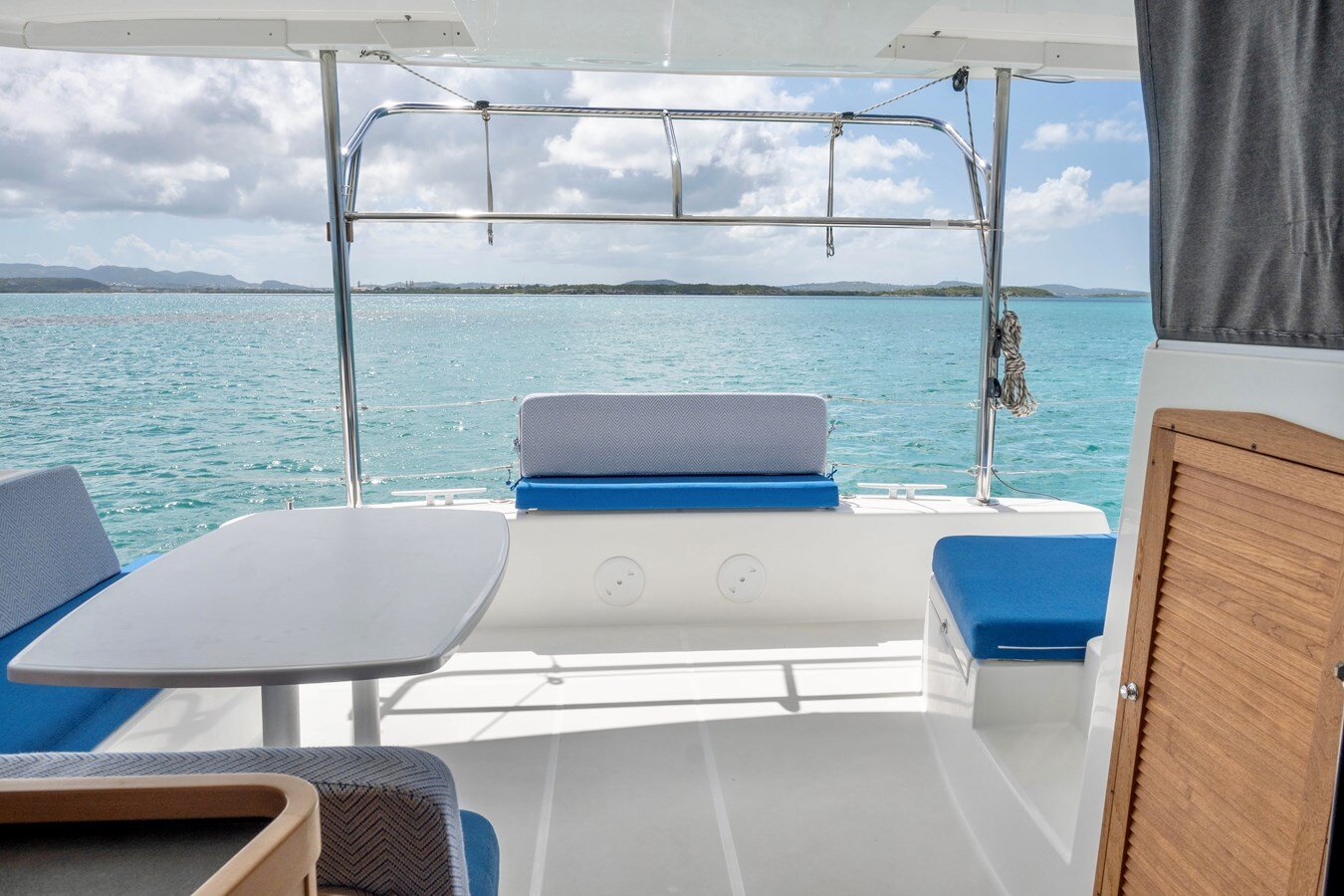 2018-lagoon-42-1-f1a011