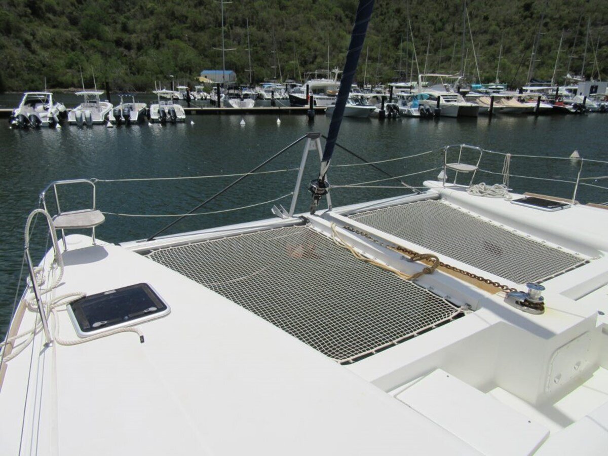 2018-lagoon-45-8-c83a1e