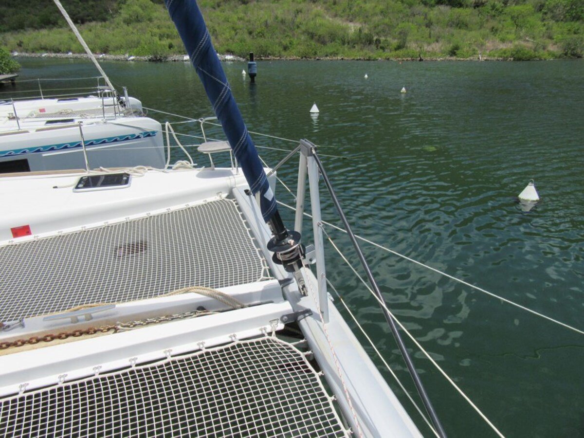 2018-lagoon-45-8-c83a1e