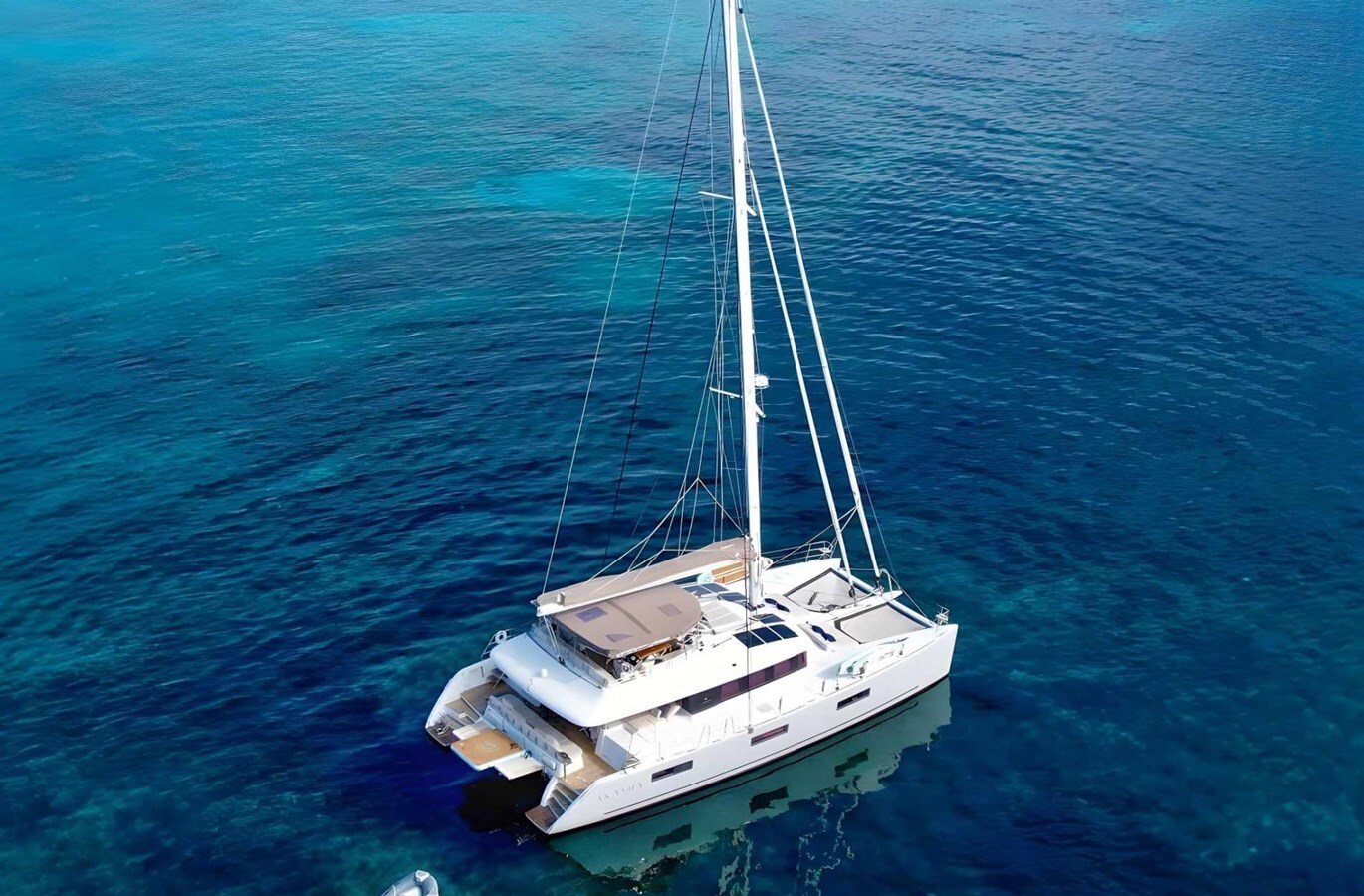 2018-lagoon-61-9-80e40a