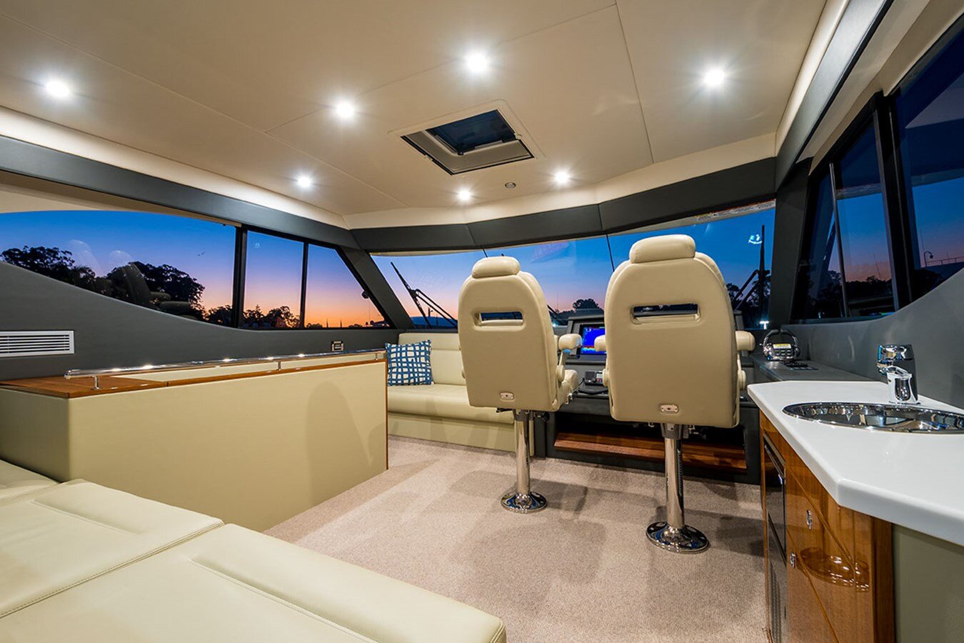 2018-maritimo-51-1c4481