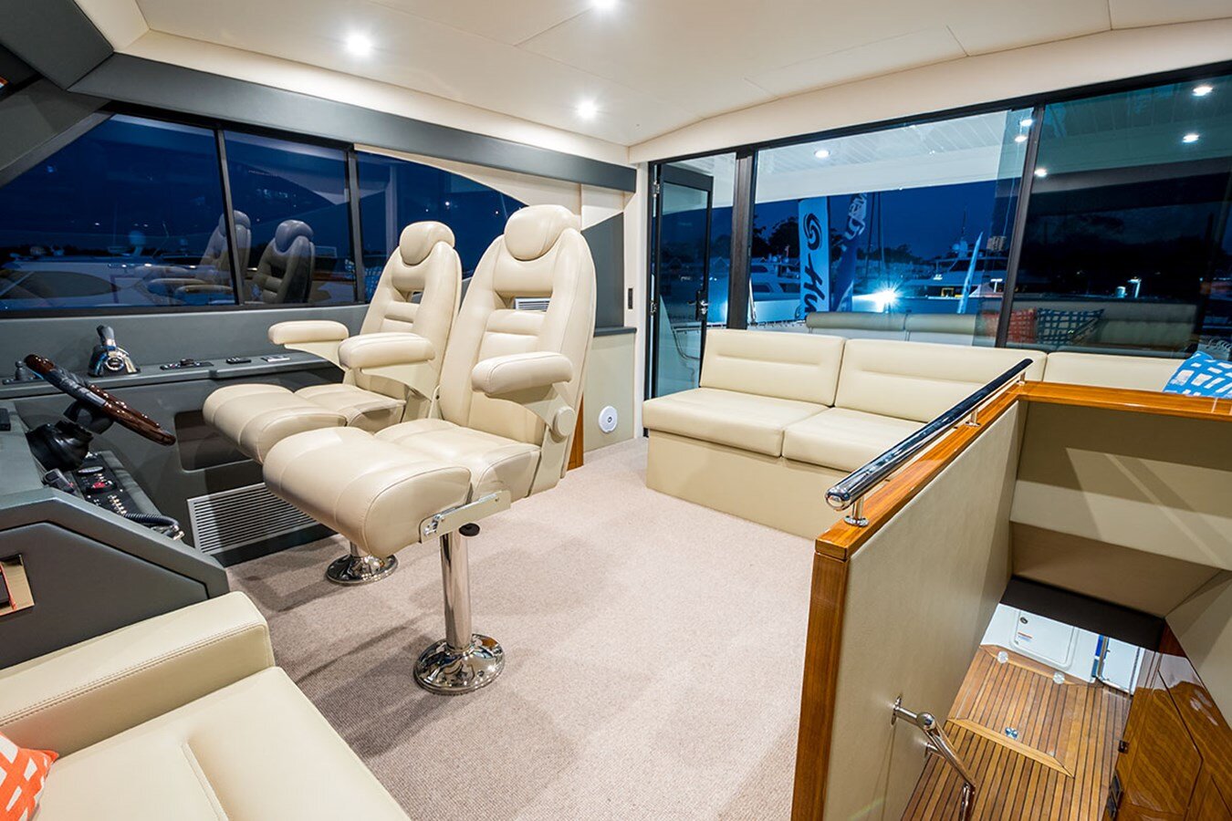 2018-maritimo-51-1c4481