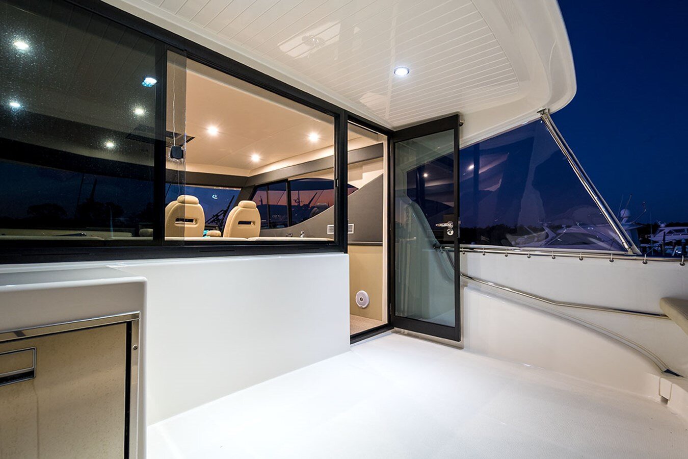 2018-maritimo-51-1c4481