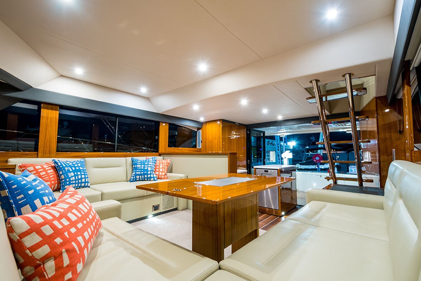 2018-maritimo-51-1c4481