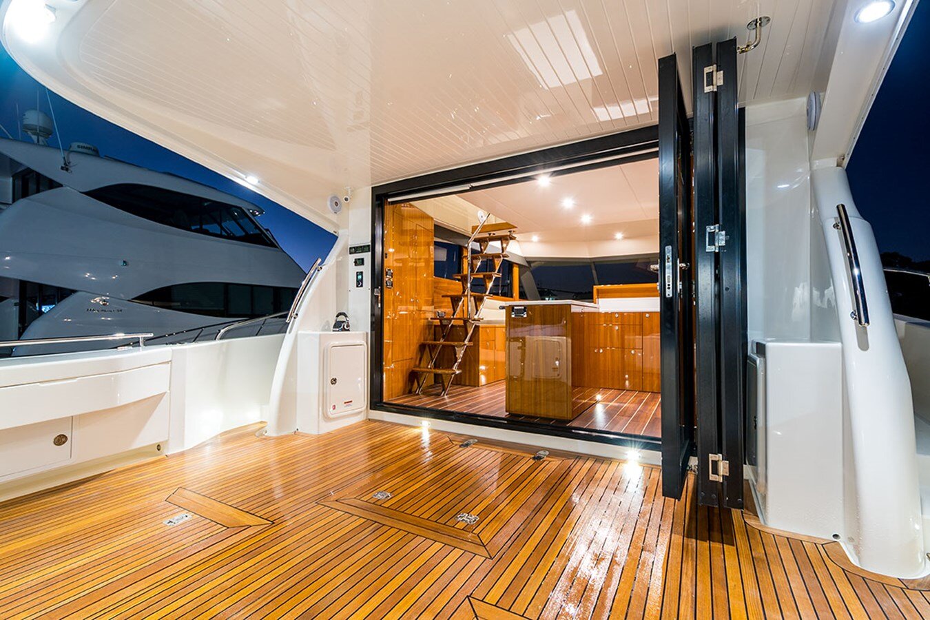 2018-maritimo-51-1c4481