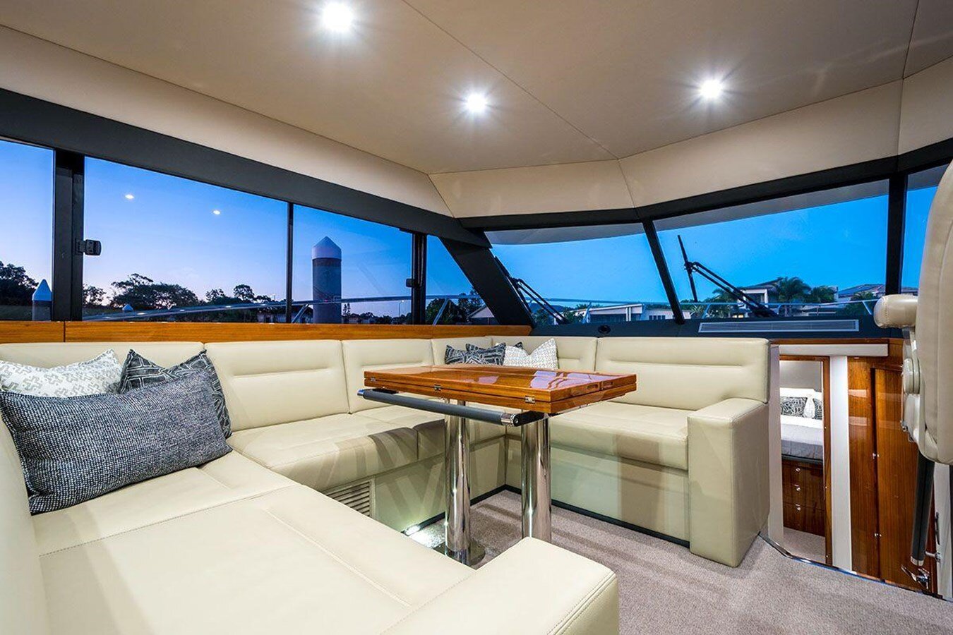 2018-maritimo-53-2-66a43f