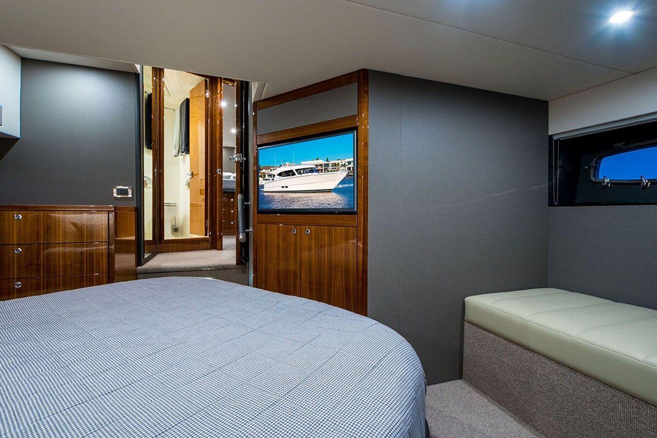 2018-maritimo-53-2-66a43f