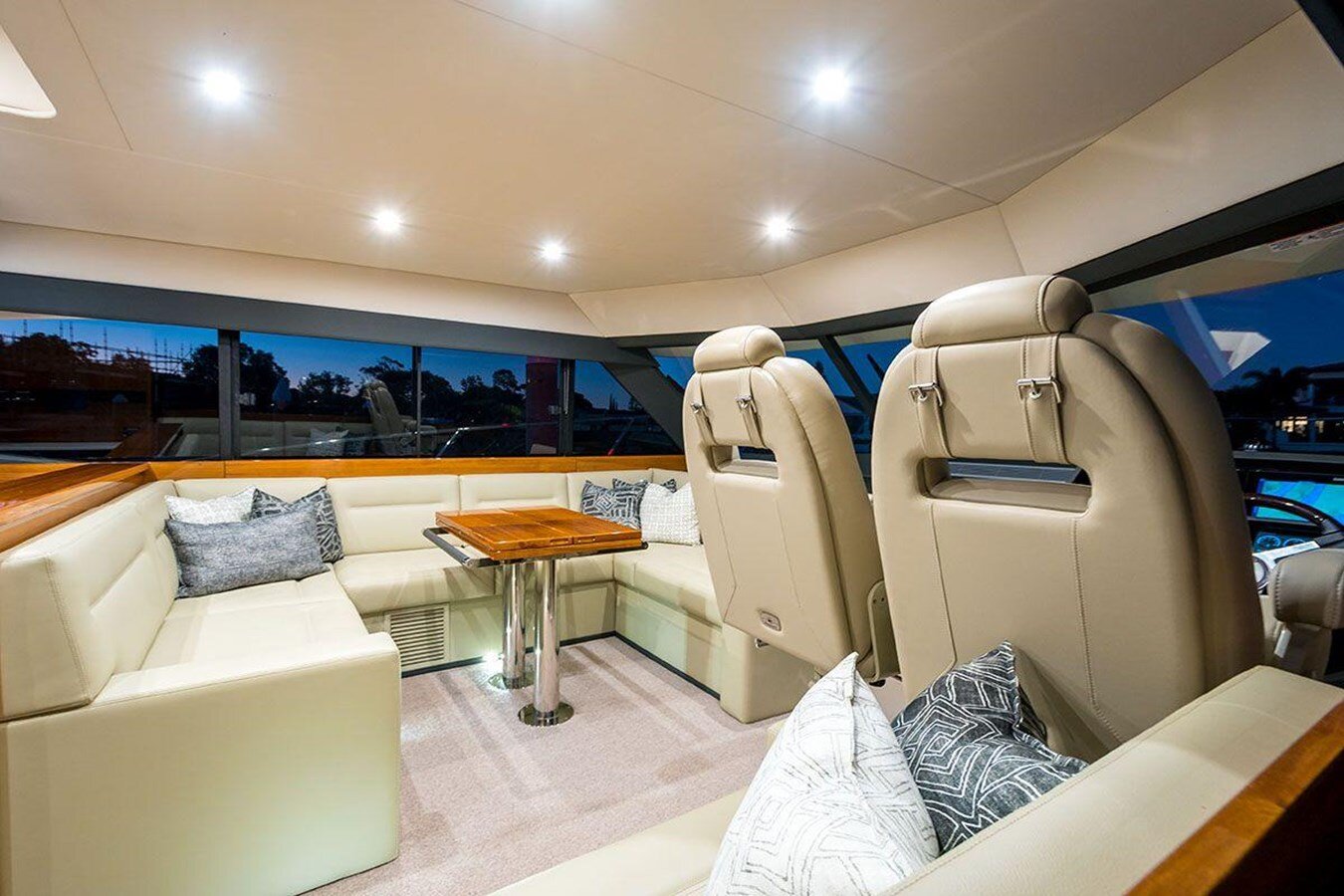 2018-maritimo-53-2-66a43f