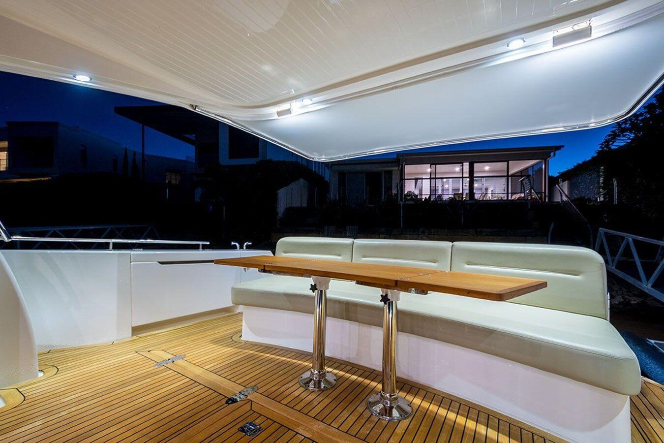 2018-maritimo-53-2-66a43f