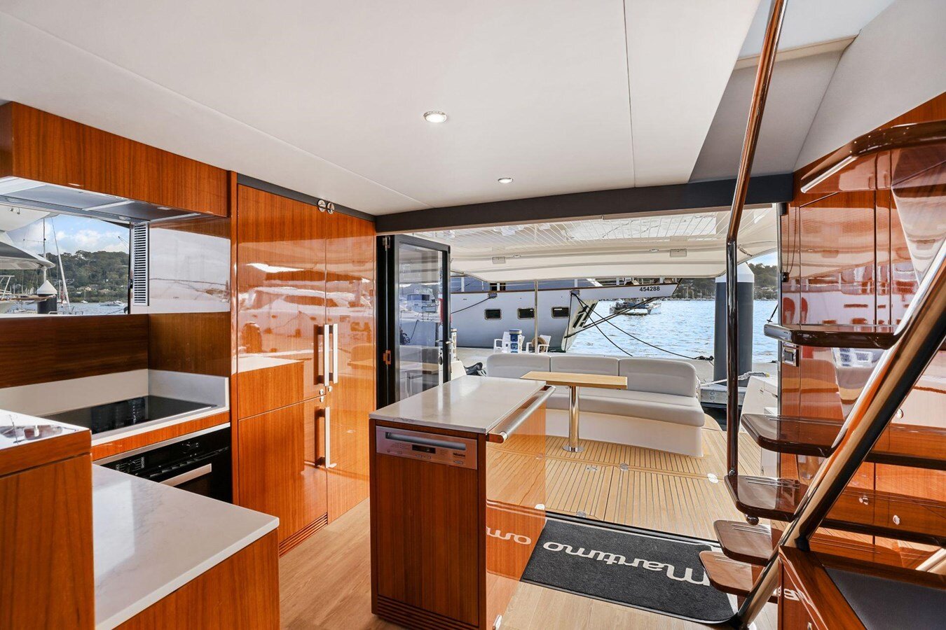 2018-maritimo-56-9a9c05