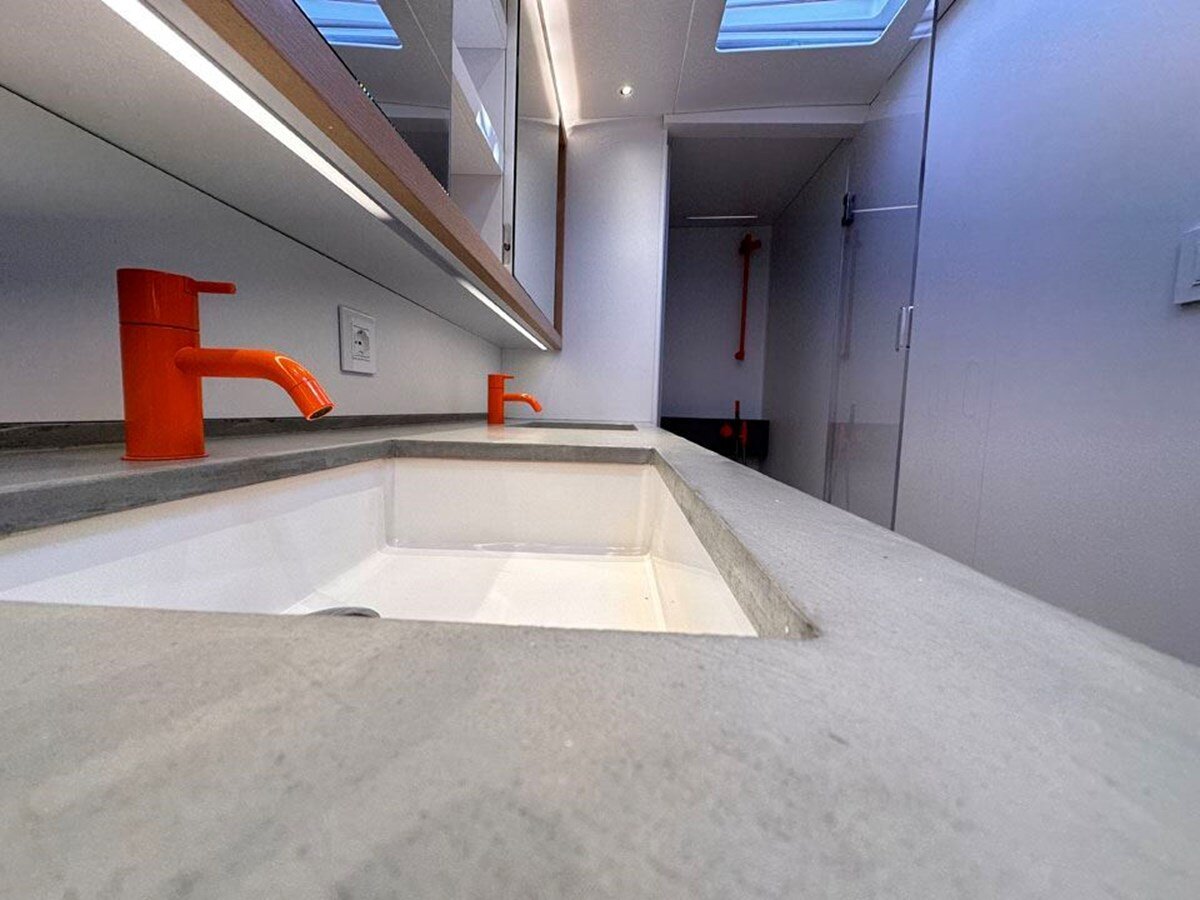 2018-maxi-dolphin-srl-75-781d68