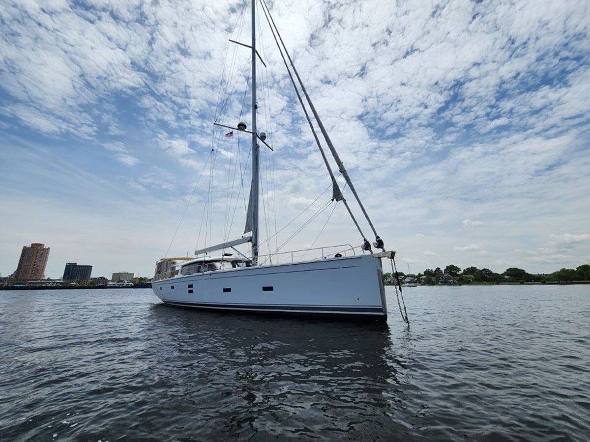 2018-moody-55-10-d3669b