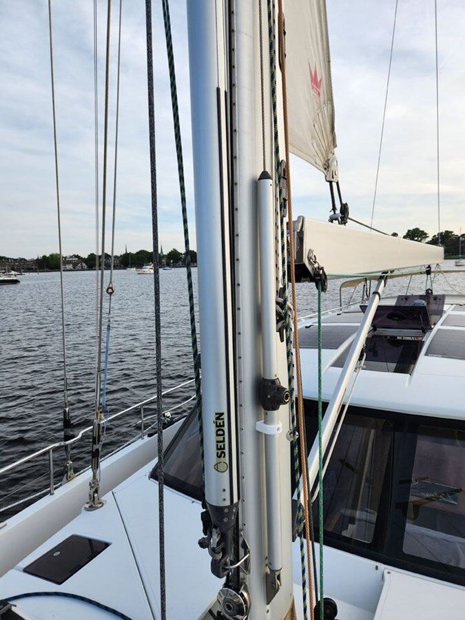 2018-moody-55-10-d3669b