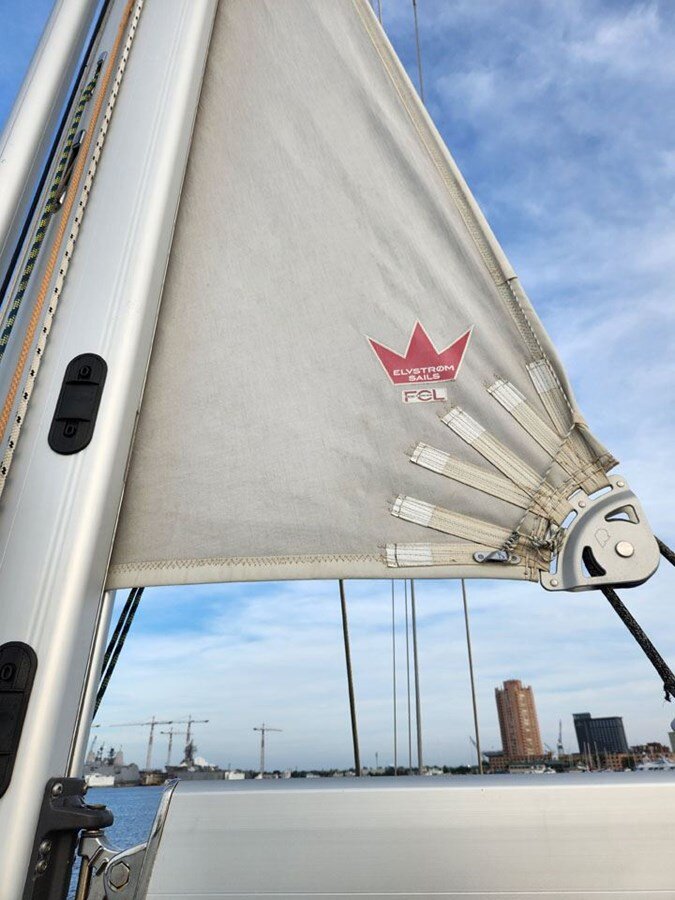 2018-moody-55-10-d3669b