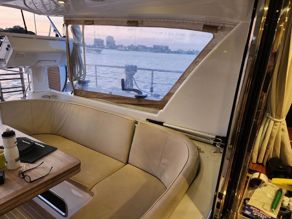 2018-moody-55-10-d3669b