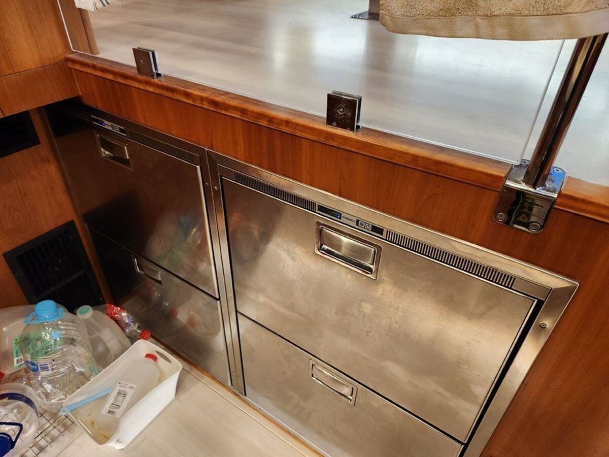 2018-moody-55-10-d3669b