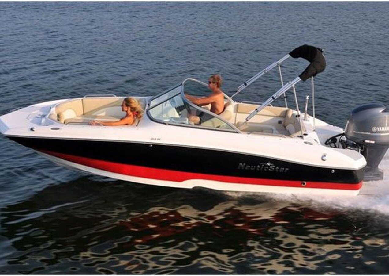2018-nautic-star-20-4-ab2a6a