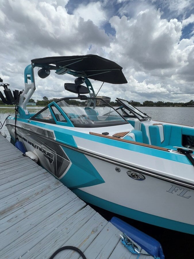 2018-nautique-23-c7ae88