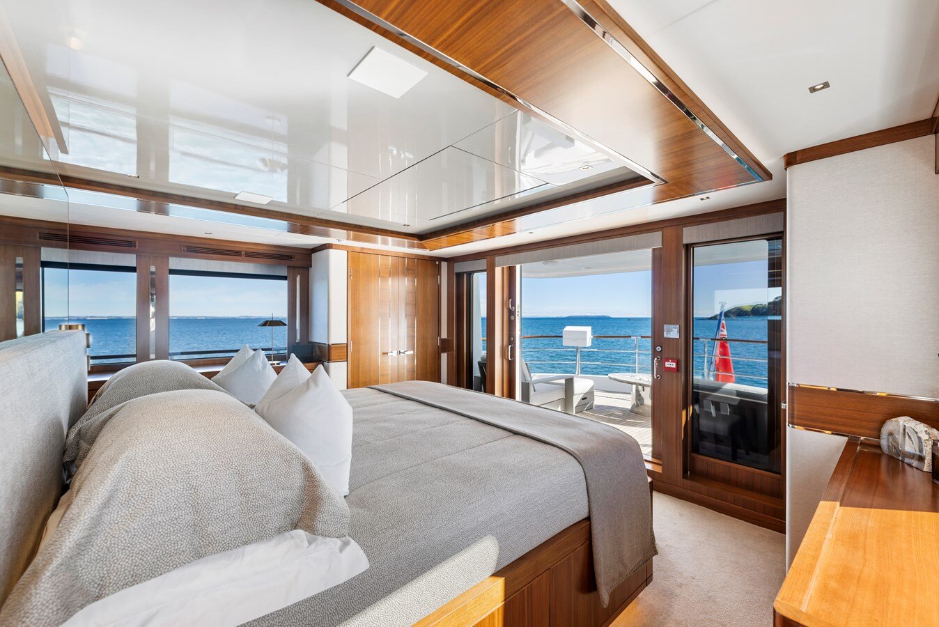 2018-nordhavn-99-11-7001d1