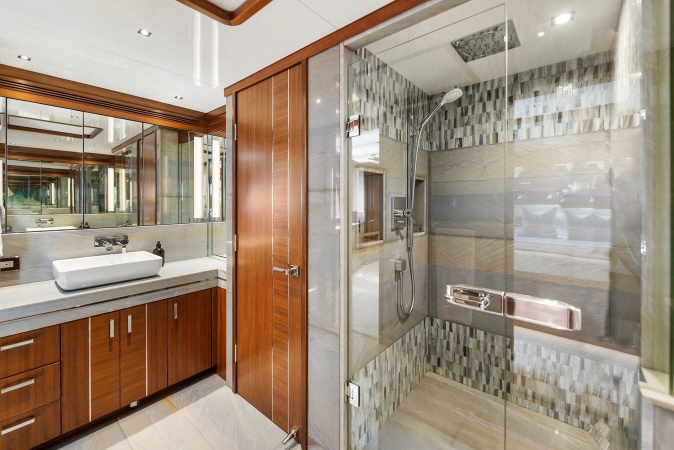 2018-nordhavn-99-11-7001d1