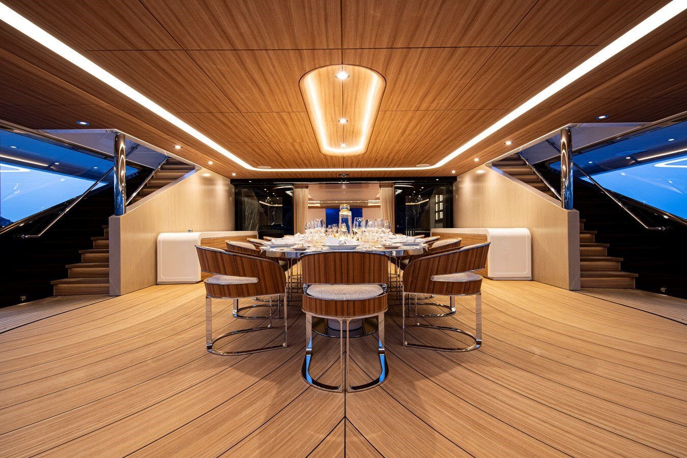 2018 OCEANCO 295' 4