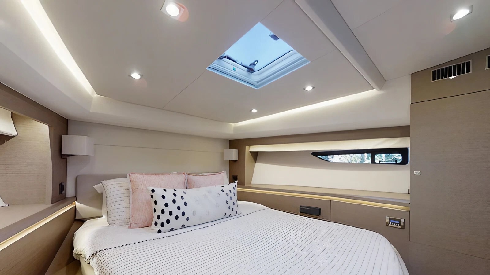 2018-prestige-56-c1fa37